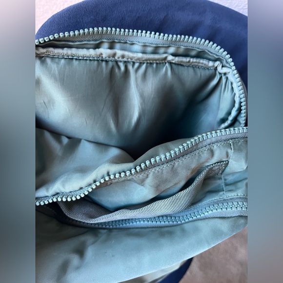 Lululemon backpack - Picture 8 of 11